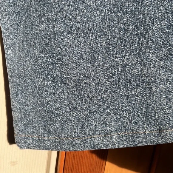 VTG Basil and Maude Embroidered Studded Jeans EC - Picture 10 of 13